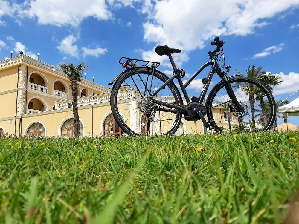 Parco Dei Principi Hotel Roccella Ionica Exterior foto