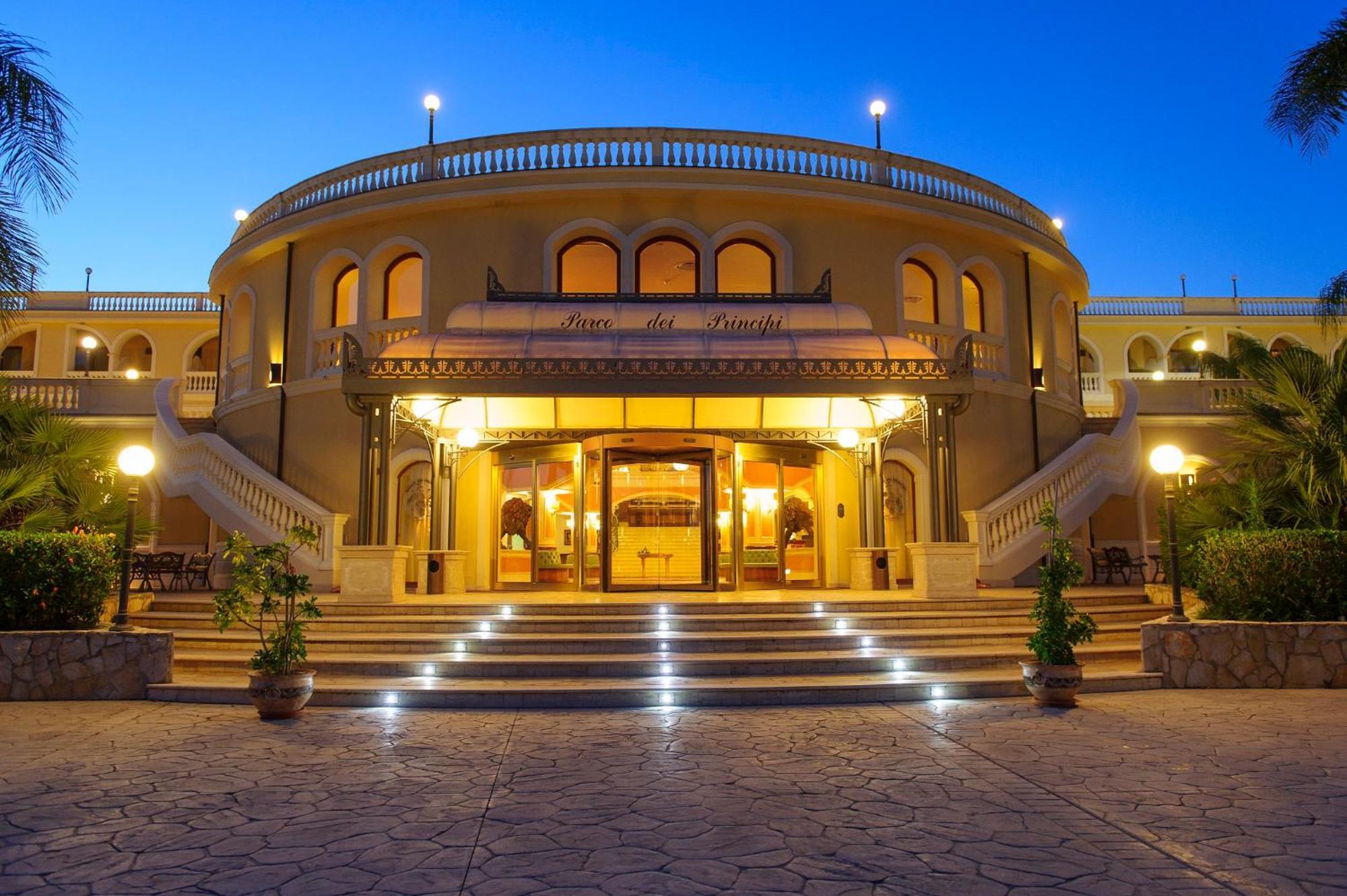Parco Dei Principi Hotel Roccella Ionica Exterior foto